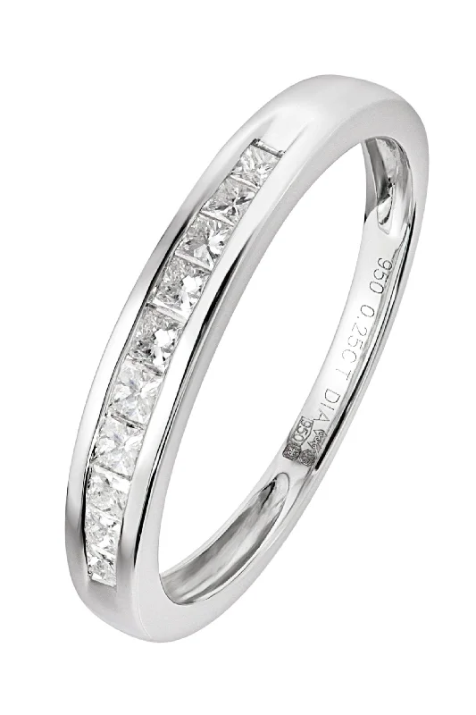 Beaded Fashion Rings in Natural Stones and Cotton Cord for a Handmade AestheticPlatinum 0.25ct Princess Cut Diamond Half Eternity Ring