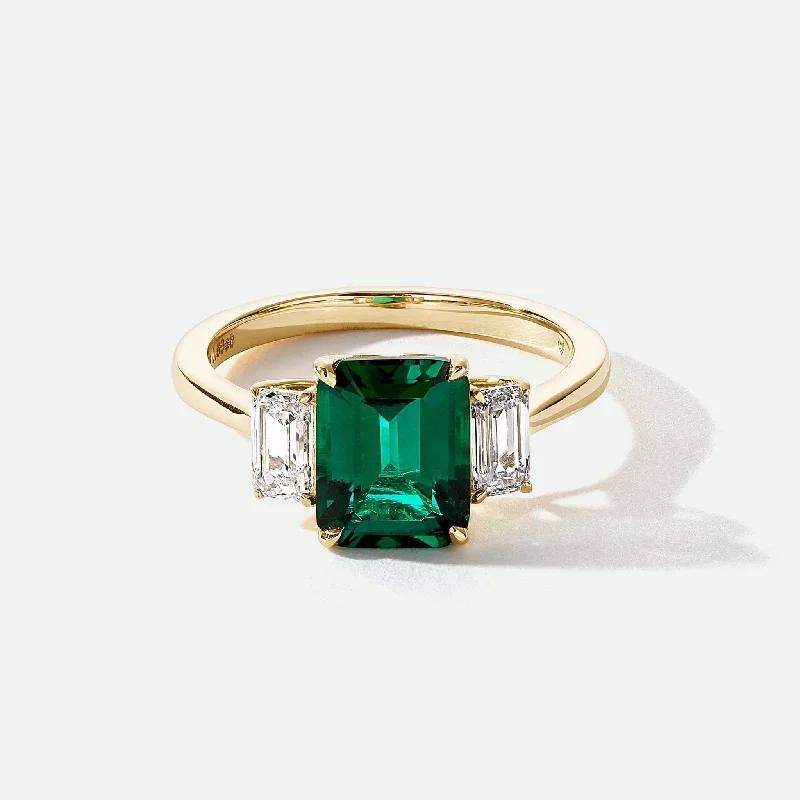 Geometric - Shaped Fashion Rings in Titanium with Iridescent InlaysMurphy | 18ct Yellow Gold Created Emerald and Lab Grown Diamond Ring