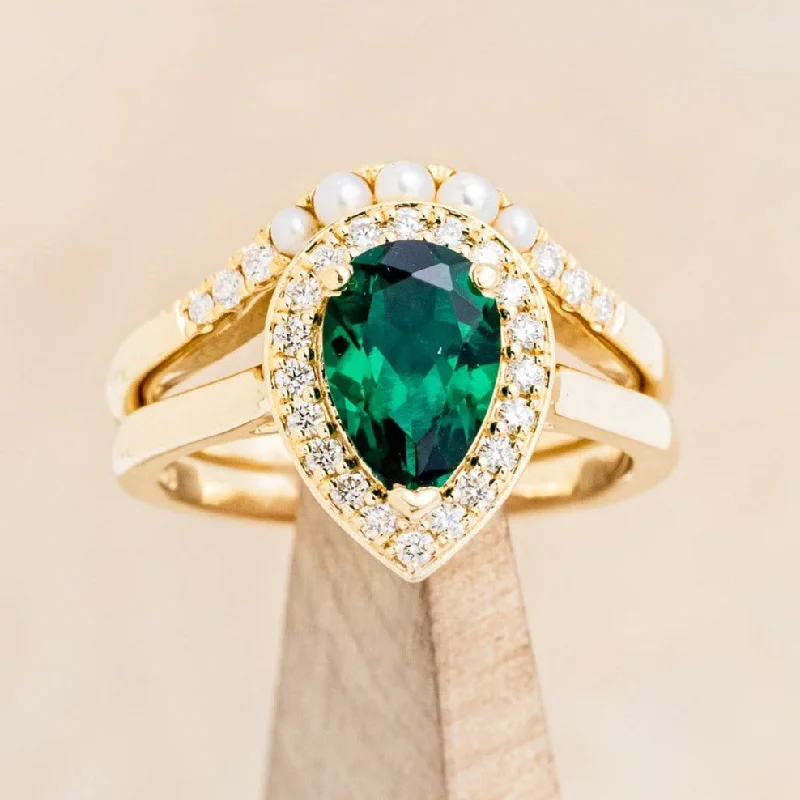 Men's Alexandrite Engagement Rings in Platinum with a Hidden Halo of Diamonds"ARABELLA" - PEAR CUT LAB-GROWN EMERALD ENGAGEMENT RING WITH DIAMOND ACCENTS & PEARL TRACER