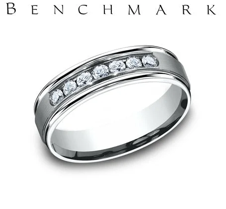 Asscher - cut diamond engagement ring with a pavé - set eternity band in platinumRECF516516