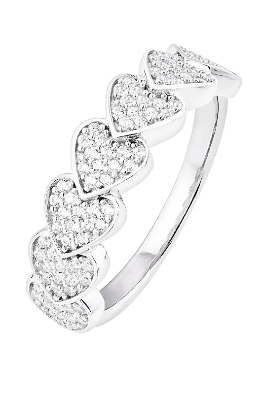 Magnetic Fashion Rings in Stainless Steel with a Modern, Interlocking DesignSterling Silver Cubic Zirconia Heart Ring