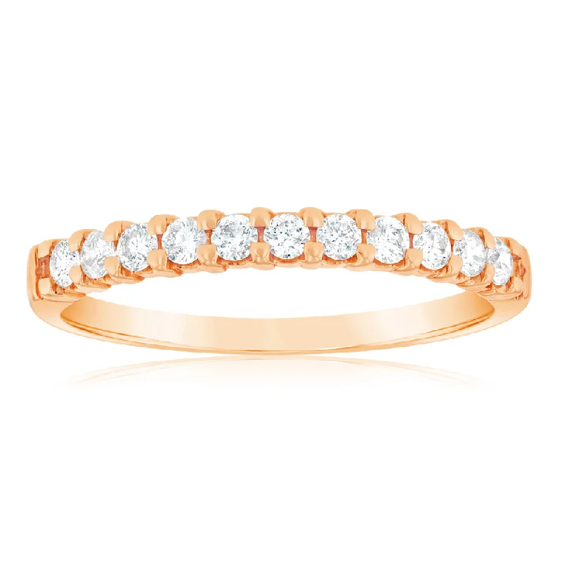 Vintage - Style Filigree Wedding Bands in 14K Gold for a Romantic and Antique - Inspired Aesthetic18ct Rose Gold Ring with 0.25 Carats Of Diamonds