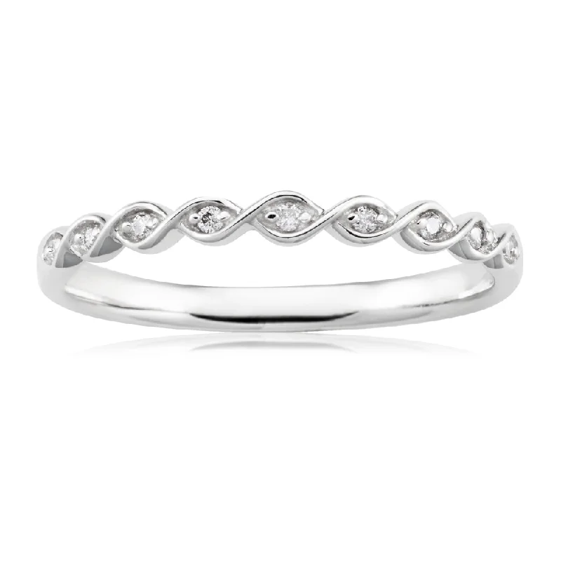 Art Deco - Inspired Wedding Bands with Geometric Patterns in Platinum for a Retro and Glamorous Style9ct White Gold Diamond Ring with  9 Brilliant Diamonds