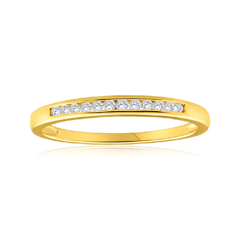 Laser - Etched Floral Design Wedding Bands in Palladium for a Delicate and Intricate Look9ct Yellow Gold Diamond Ring Set with 12 Brilliant Diamonds