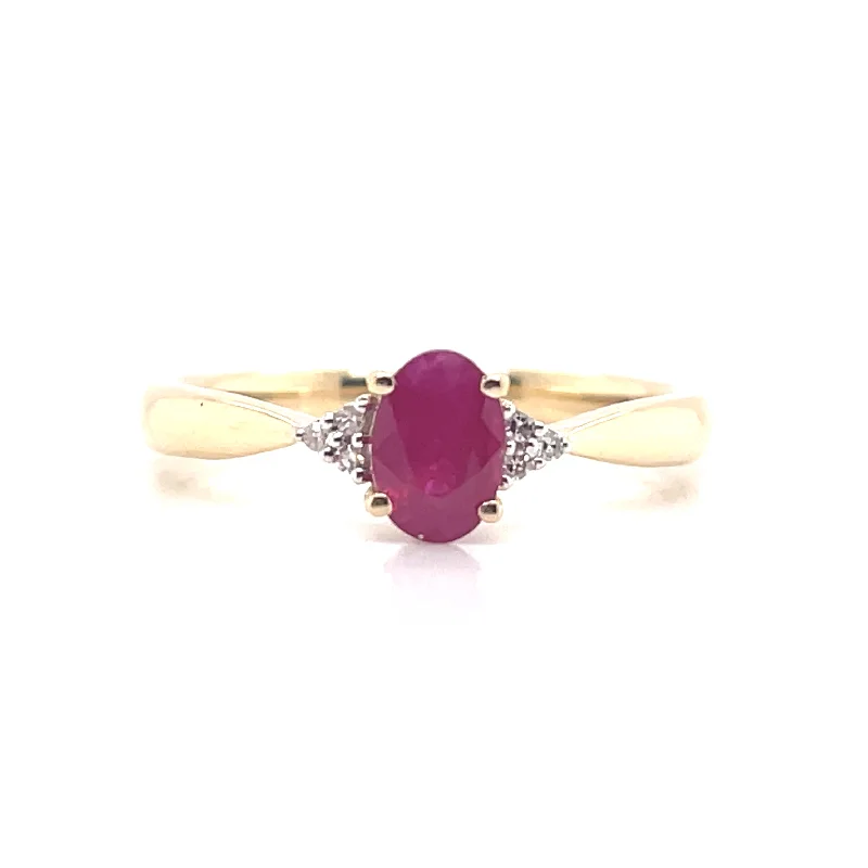 Garnet Gemstone Rings in 18K Gold Vermeil with Intricate Engravings for a Traditional Aesthetic9ct Yellow Gold Earth Grown Ruby Ring with Side Diamonds