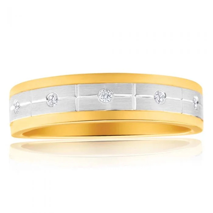 Platinum Celtic - Inspired Wedding Bands with Intricate Knotwork Patterns for a Symbolic and Stylish Choice9ct Yellow Gold & White Gold Mens Ring With 0.05 Carats Of Diamonds