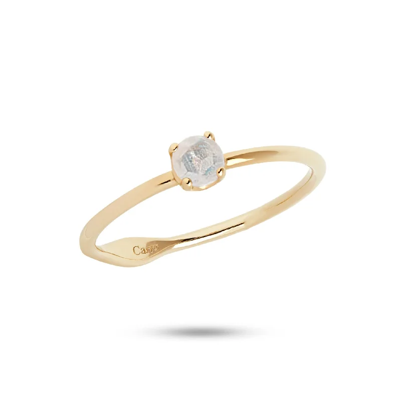 Aquamarine Gemstone Rings in 9K Gold with a Bezel Setting for a Modern and Secure Fit10K Gold Ring w. Moonstone