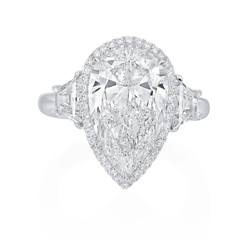 Vintage Cluster Engagement Rings with Antique - Cut Diamonds and Silver FiligreePear-Shaped Diamond Halo Ring in Platinum