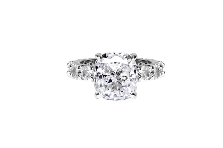 Cluster Engagement Rings with Multiple Small Diamonds Arranged in a Stunning DesignThe Isabella Ring (3.3 Carat)